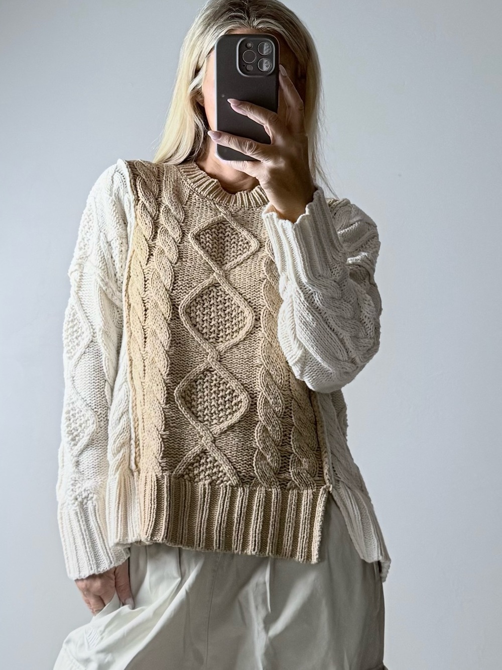 Altar'd State Two-Tone Cable Knit Crew Sweater in Cream & Beige